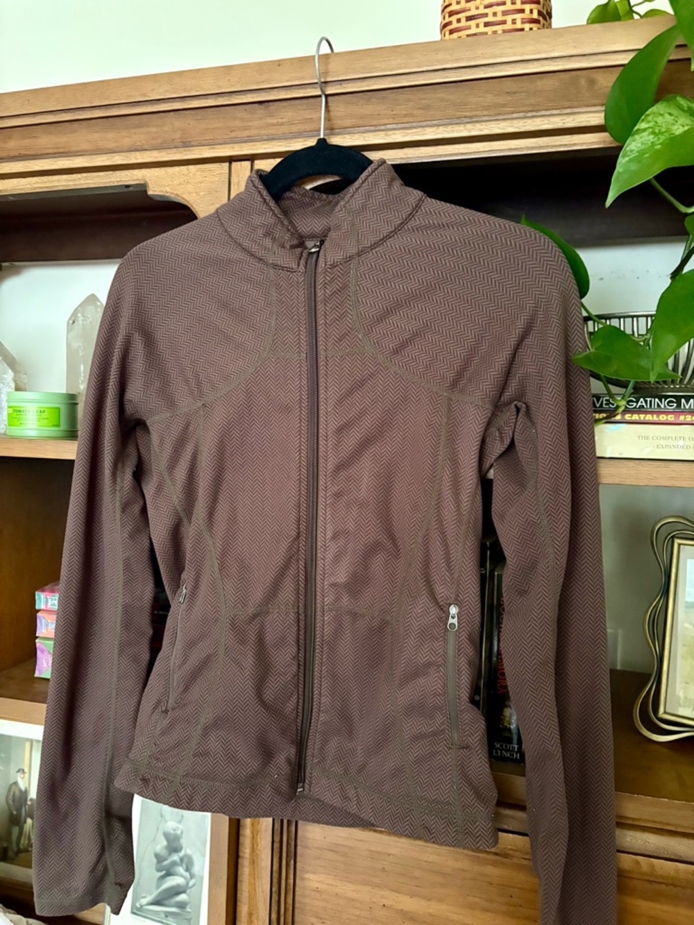 Pending - Picture 3 of 5